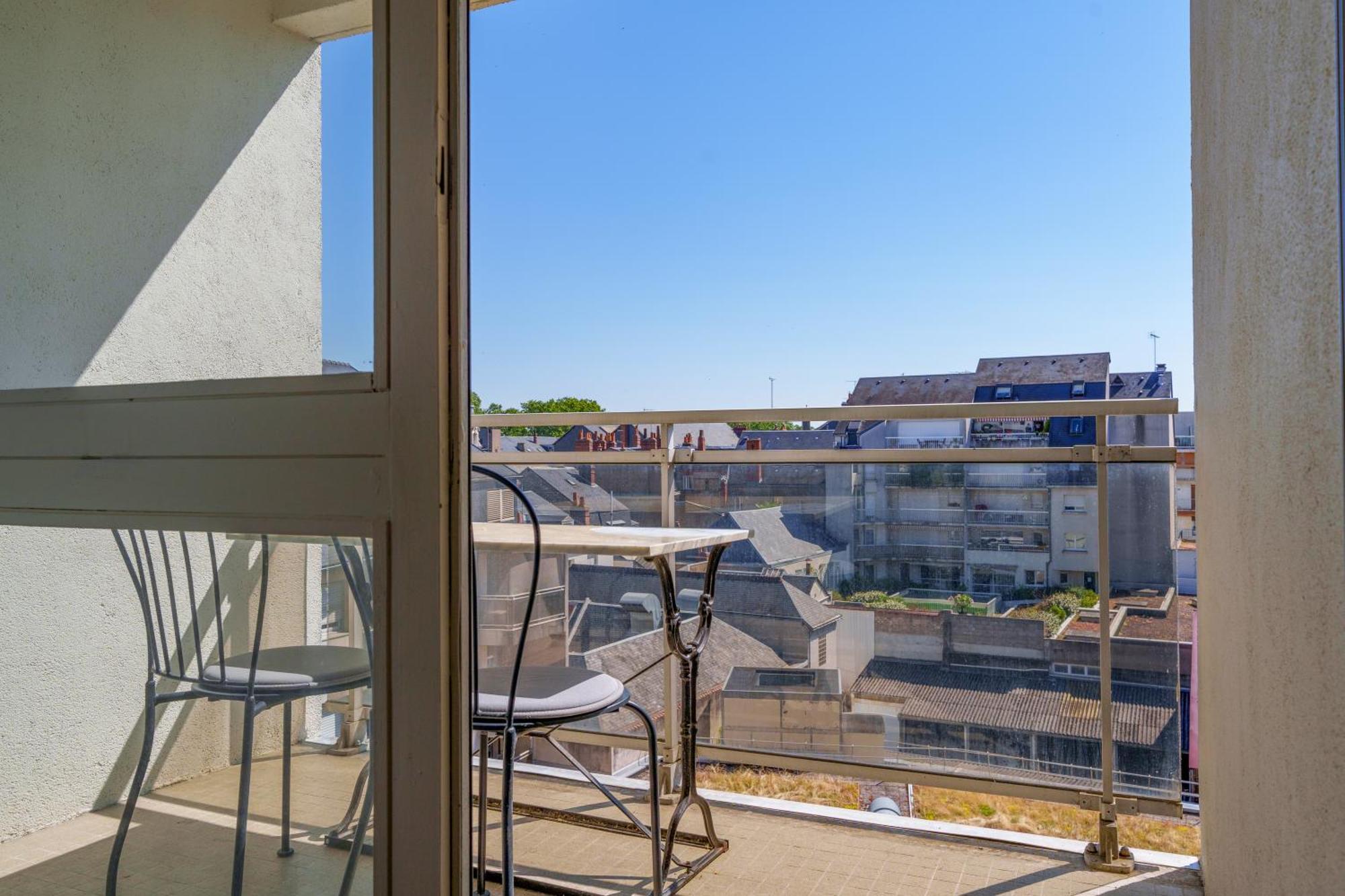 Appartement Tours Centre Avec Parking 4 P Екстер'єр фото