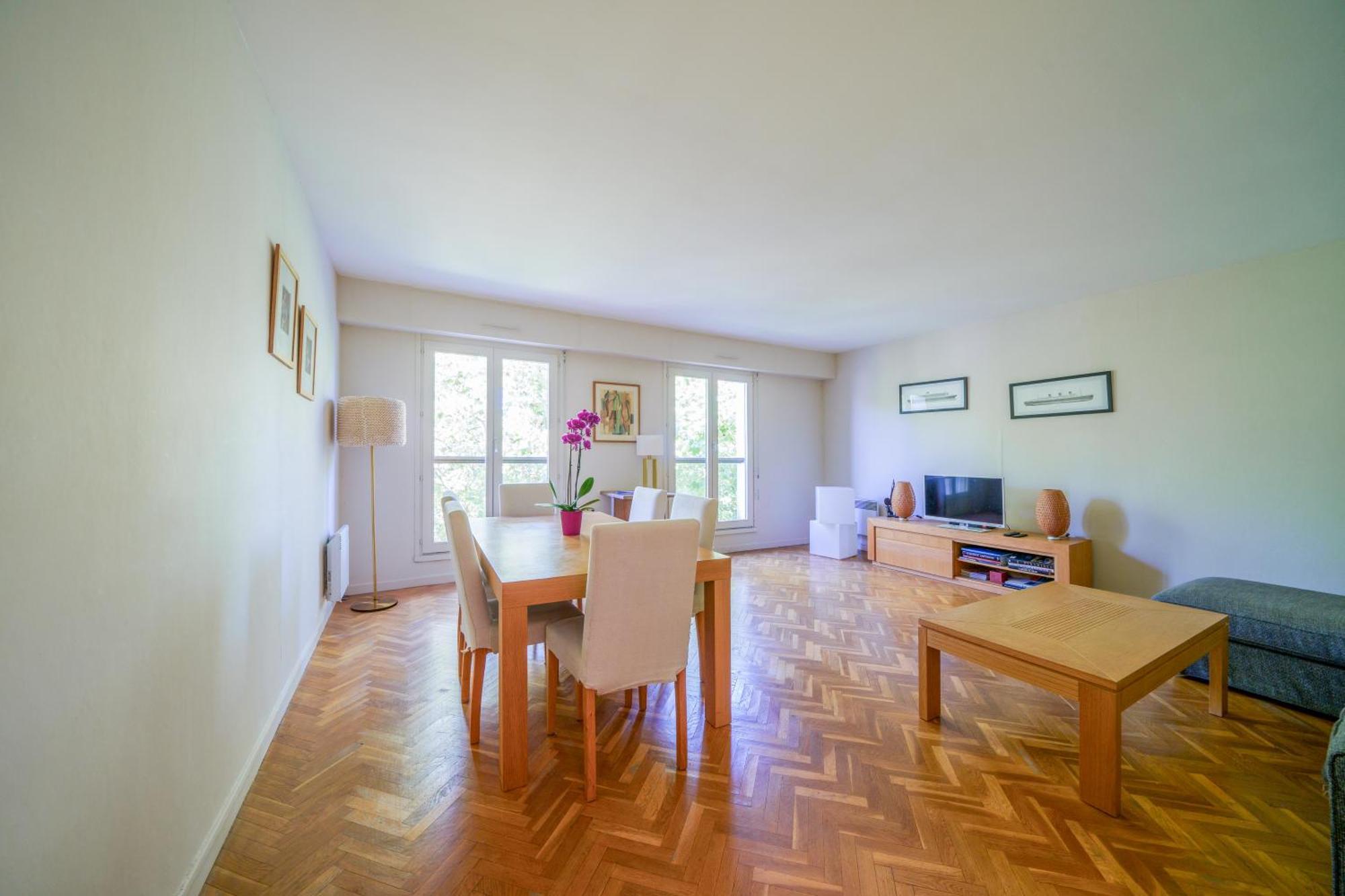 Appartement Tours Centre Avec Parking 4 P Екстер'єр фото