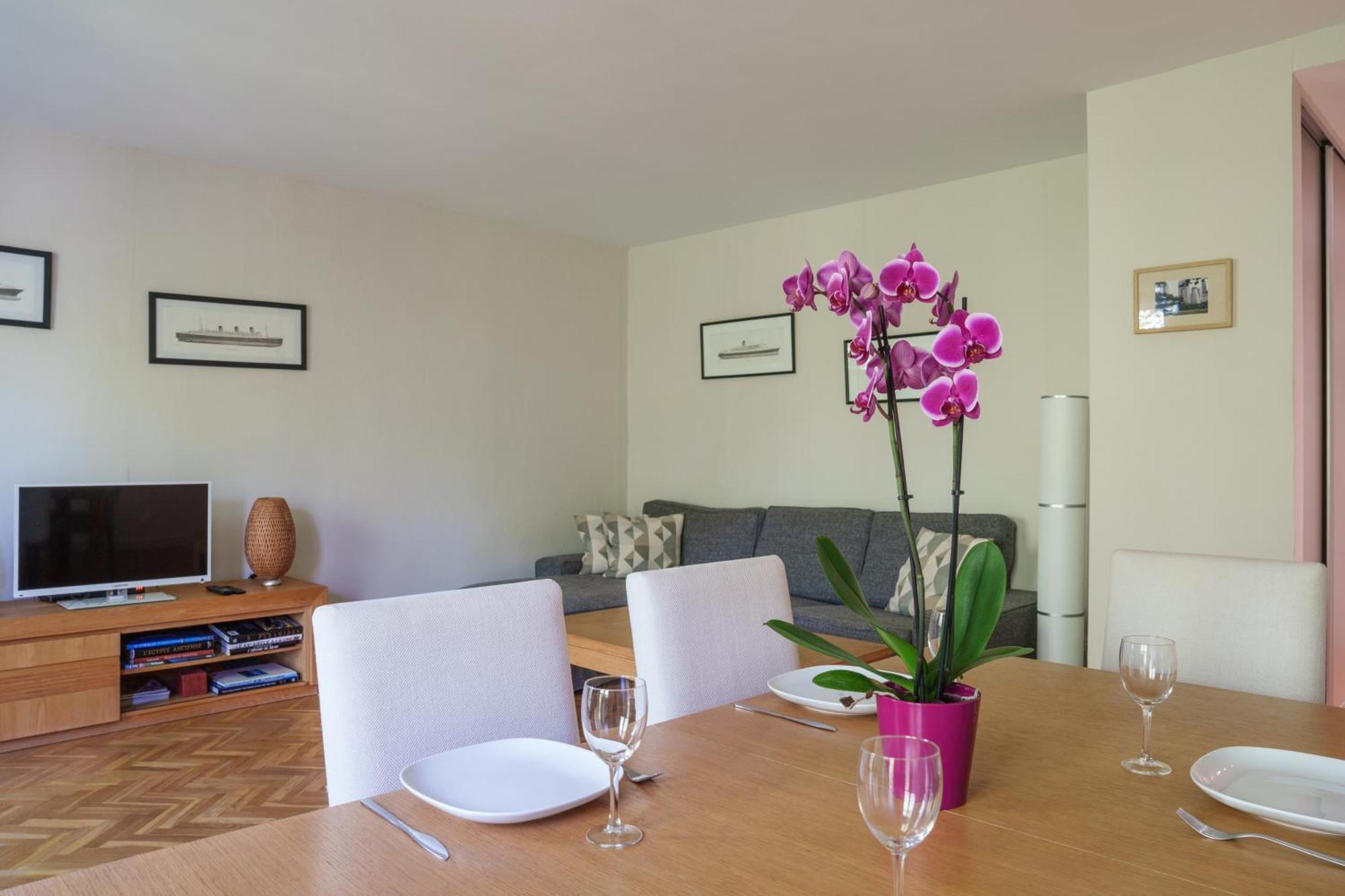 Appartement Tours Centre Avec Parking 4 P Екстер'єр фото